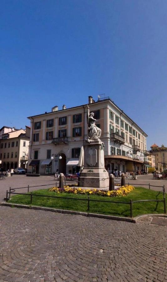 La Maison Du Mira Интра Экстерьер фото